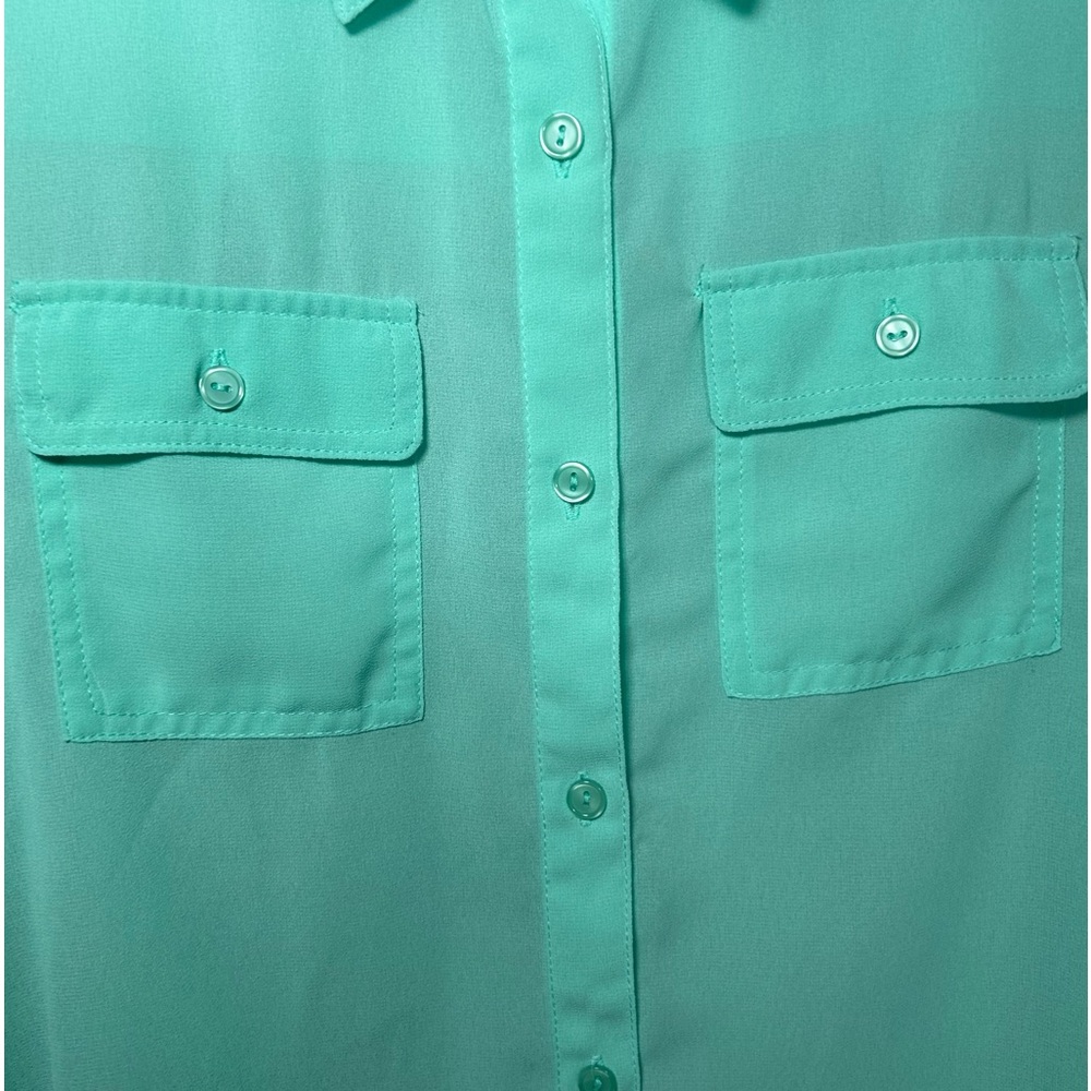 Women’s Sheer Button Down Shirt Size Medium. Active USA - Picture 2 of 6